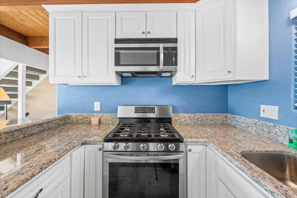 2190 Tank Road Running Springs, CA 92382
