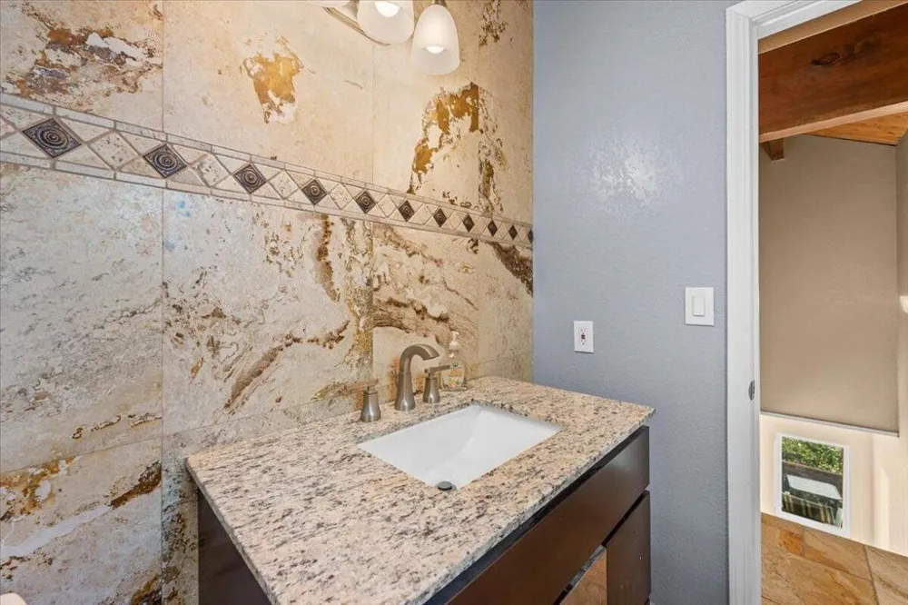 2190 Tank Road Running Springs, CA 92382