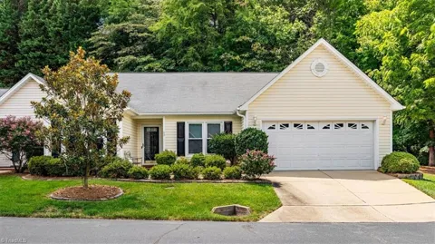 5 Iron Carriage Court #D