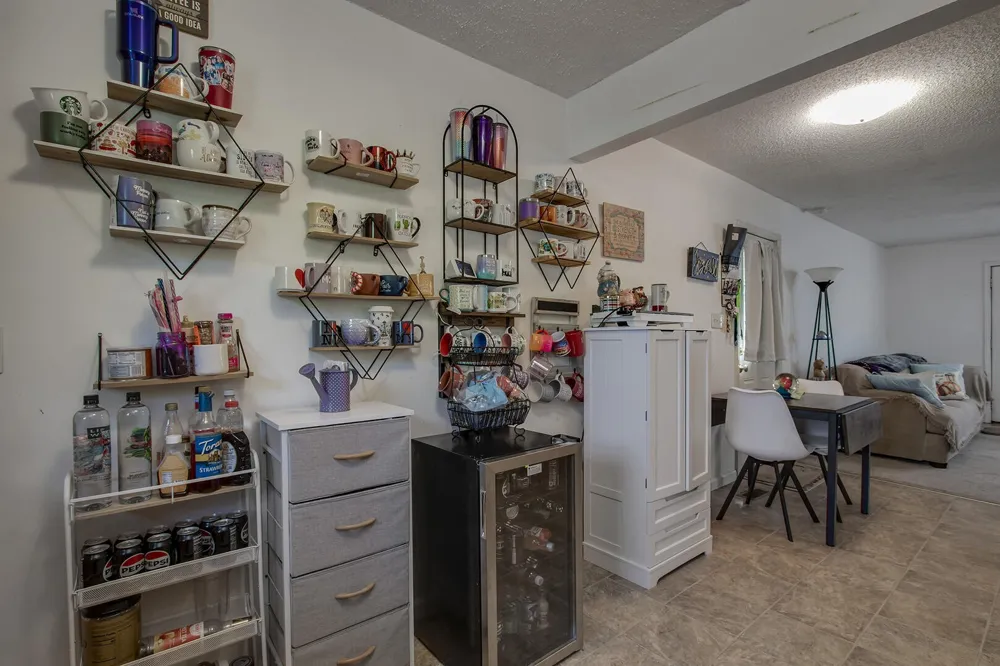 2327 Grove Street Maryville, TN 37804