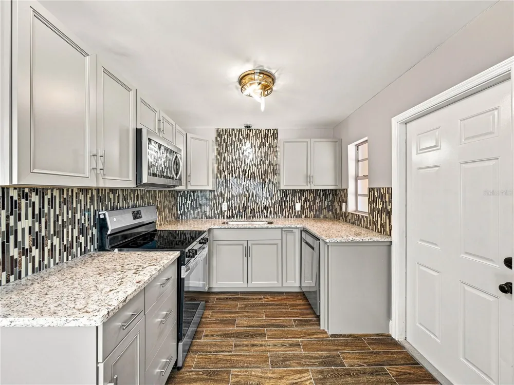 629 CEDAR PARK DRIVE Daytona Beach, FL 32114