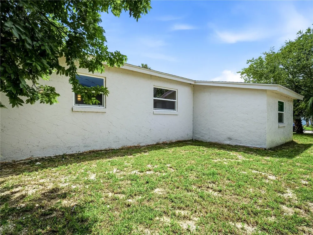 629 CEDAR PARK DRIVE Daytona Beach, FL 32114