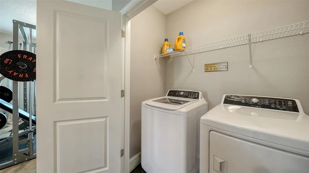2627 MIDNIGHT PEARL DRIVE Sarasota, FL 34240