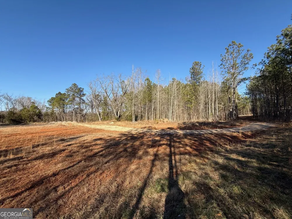 641 Dennis Station RD Eatonton, GA 31024