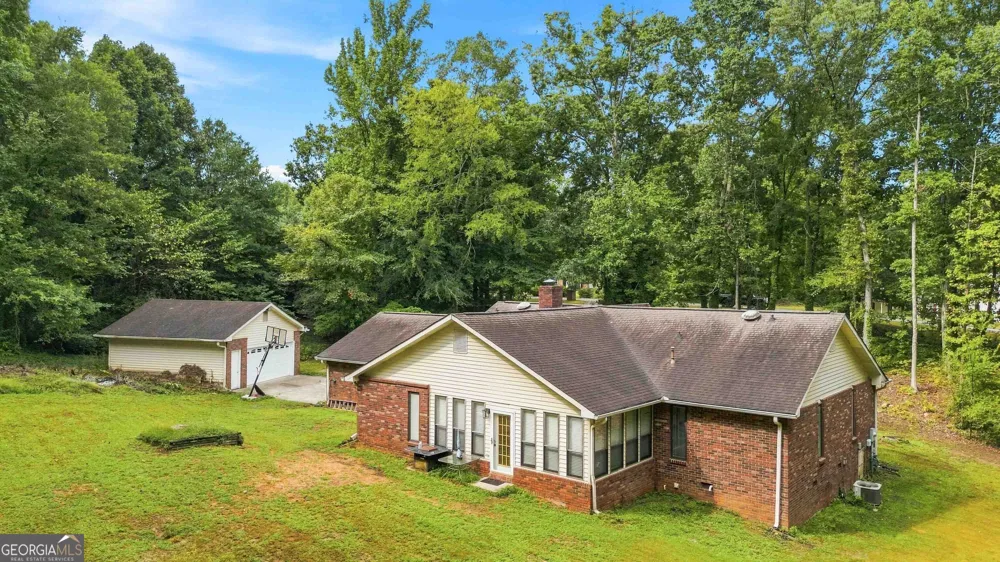 760 Pine Needle RD Hampton, GA 30228