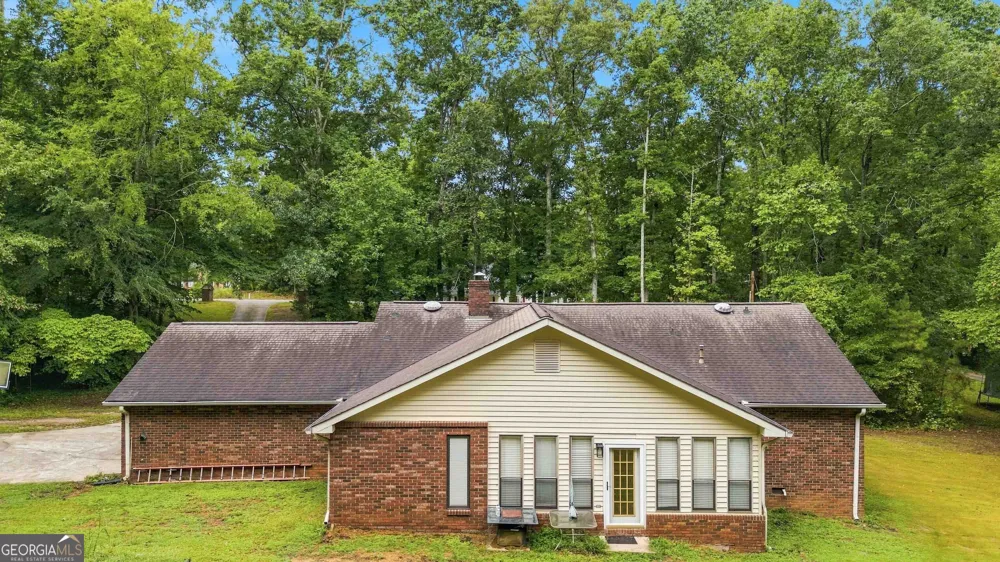 760 Pine Needle RD Hampton, GA 30228