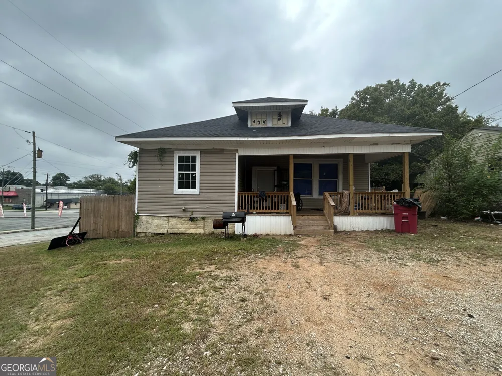 2652 Cherry AVE Macon, GA 31204