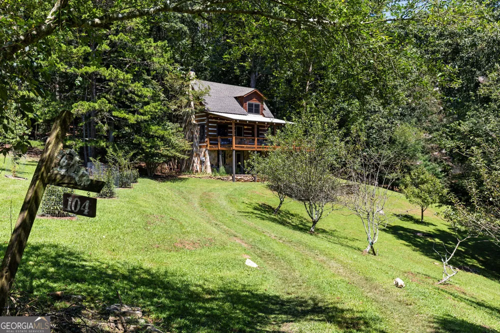 104 Blue Mountain LN Ellijay, GA 30536