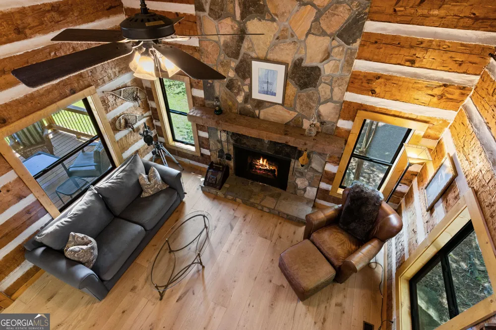 104 Blue Mountain LN Ellijay, GA 30536