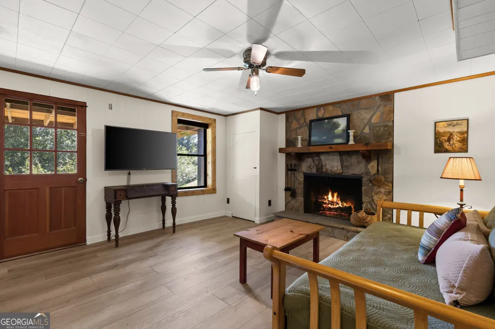104 Blue Mountain LN Ellijay, GA 30536