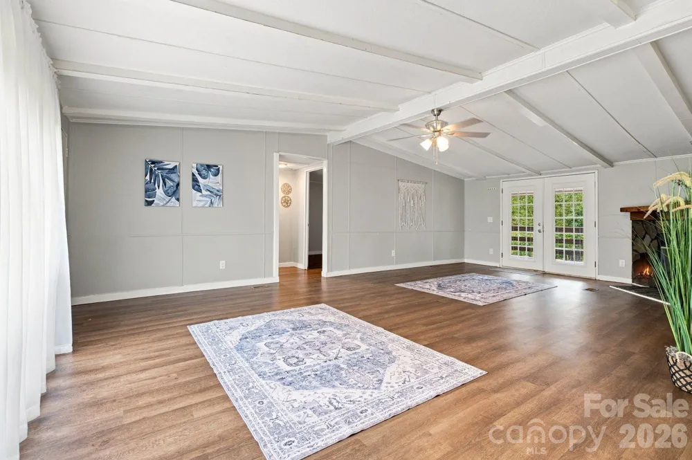 8099 River Bend Drive Claremont, NC 28610