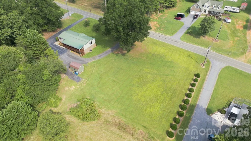 8099 River Bend Drive Claremont, NC 28610