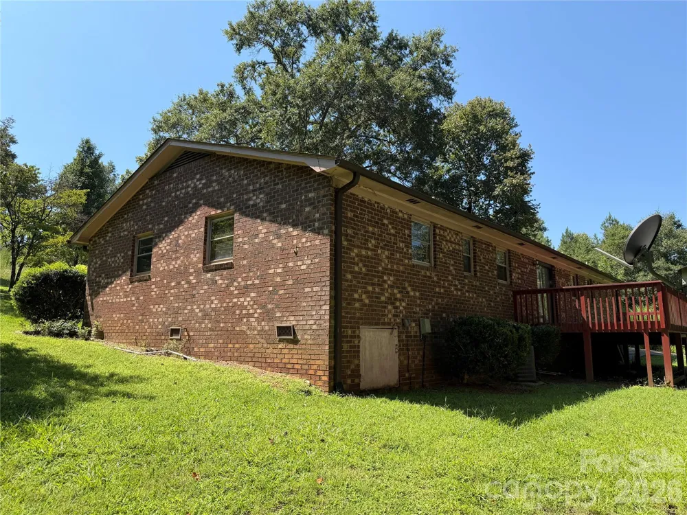 517 Goldwater Street Shelby, NC 28152