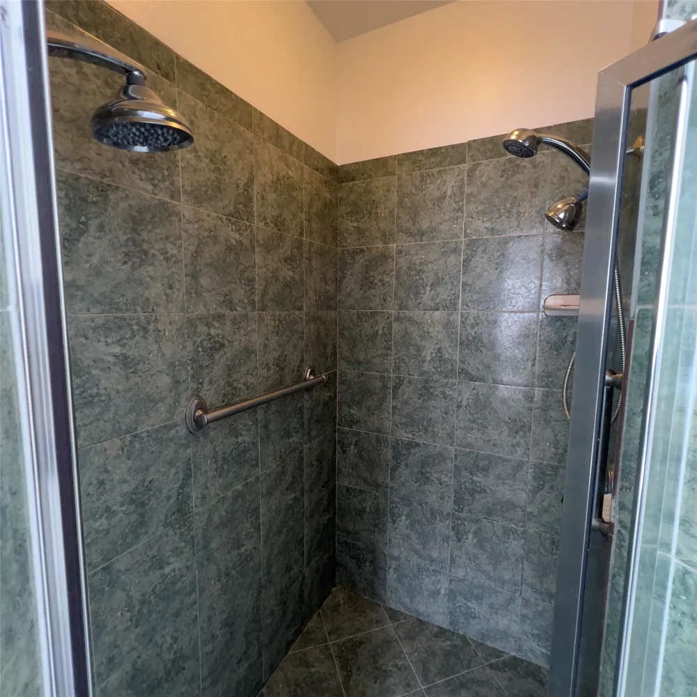310 E 10th Street Elgin, TX 78621