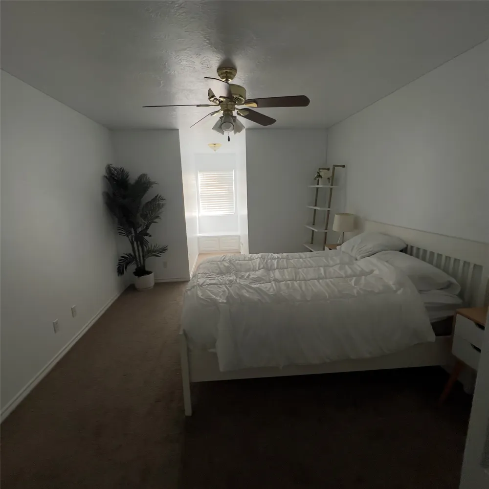 310 E 10th Street Elgin, TX 78621