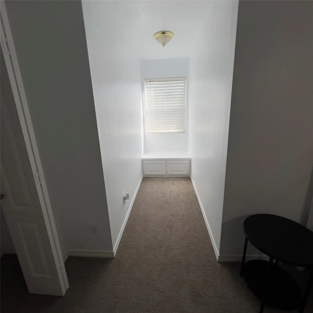 310 E 10th Street Elgin, TX 78621