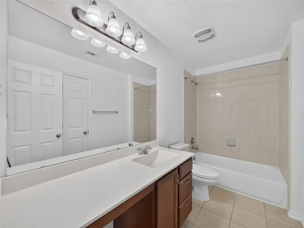 3805 Legend Hill New Braunfels, TX 78130