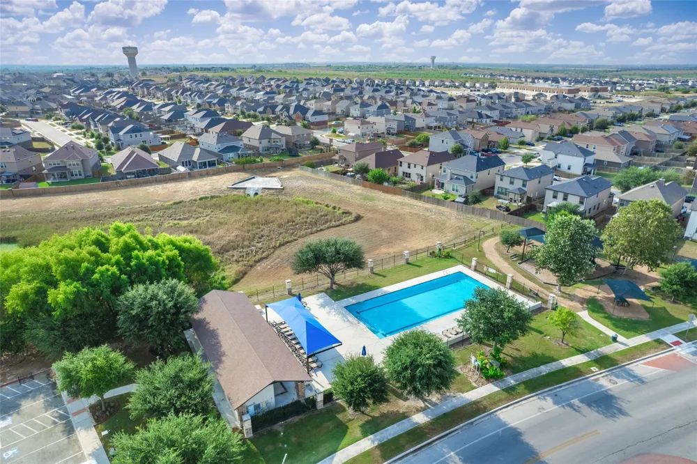 3805 Legend Hill New Braunfels, TX 78130