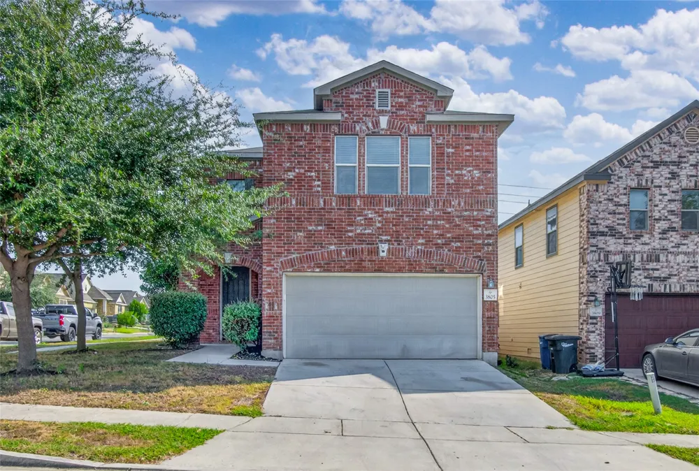 3805 Legend Hill New Braunfels, TX 78130
