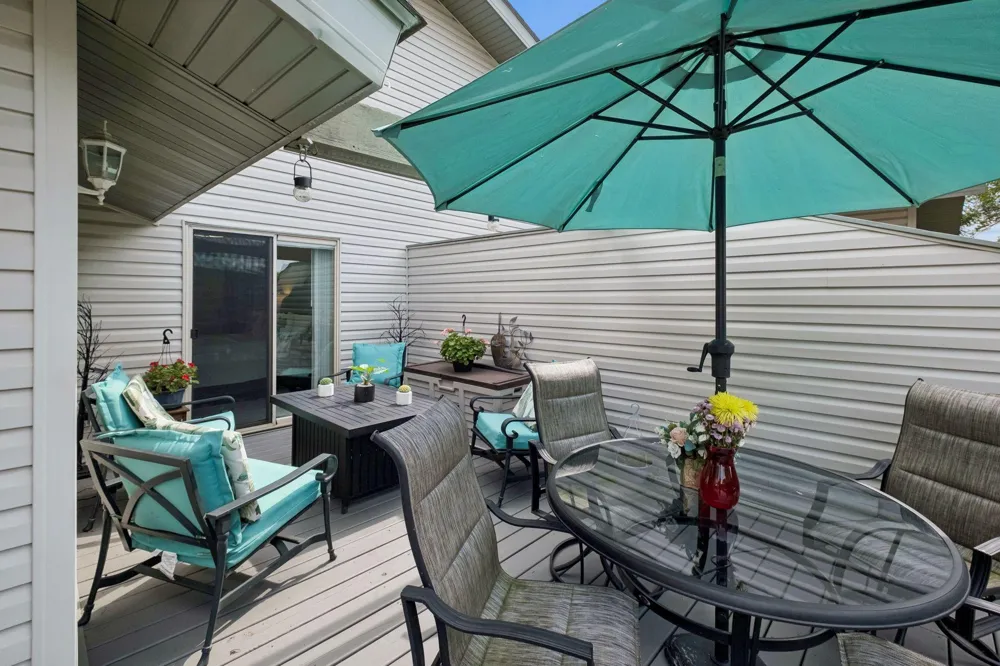 9535 Hartford Circle Eden Prairie, MN 55347