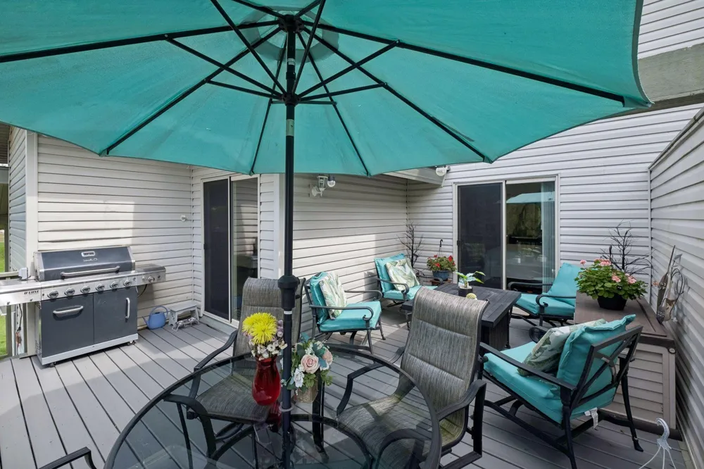 9535 Hartford Circle Eden Prairie, MN 55347