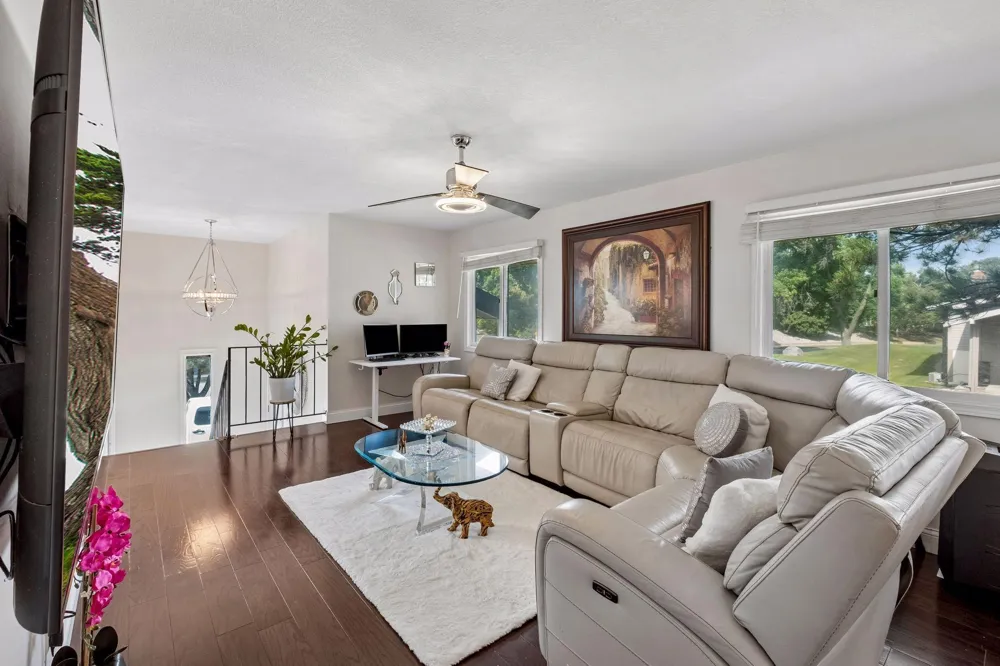 9535 Hartford Circle Eden Prairie, MN 55347