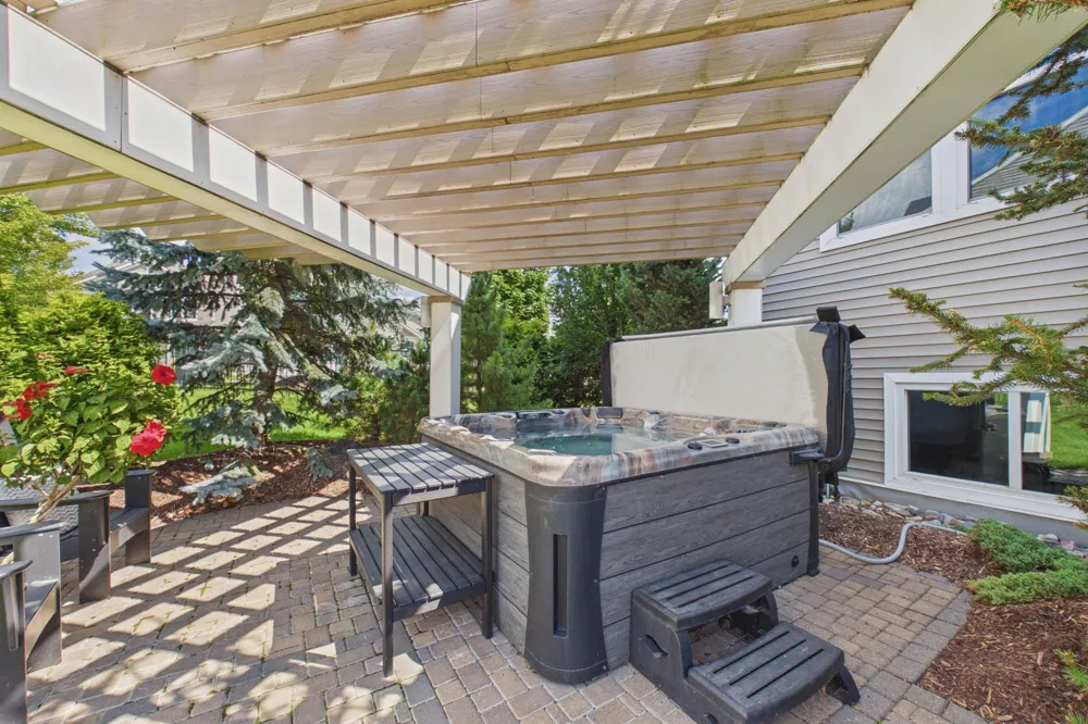 500 Devine Drive New Brighton, MN 55112