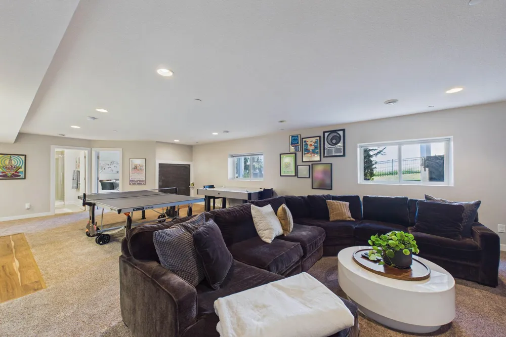 500 Devine Drive New Brighton, MN 55112
