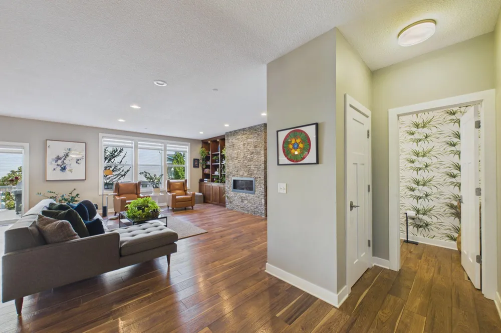 500 Devine Drive New Brighton, MN 55112