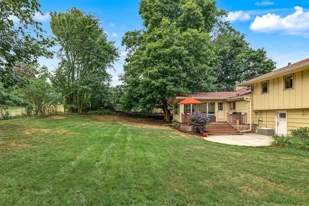 4717 Glenwood Avenue Golden Valley, MN 55422