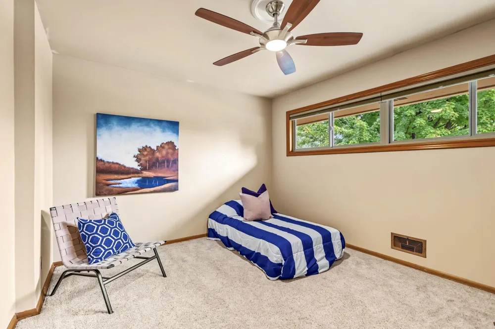 4717 Glenwood Avenue Golden Valley, MN 55422