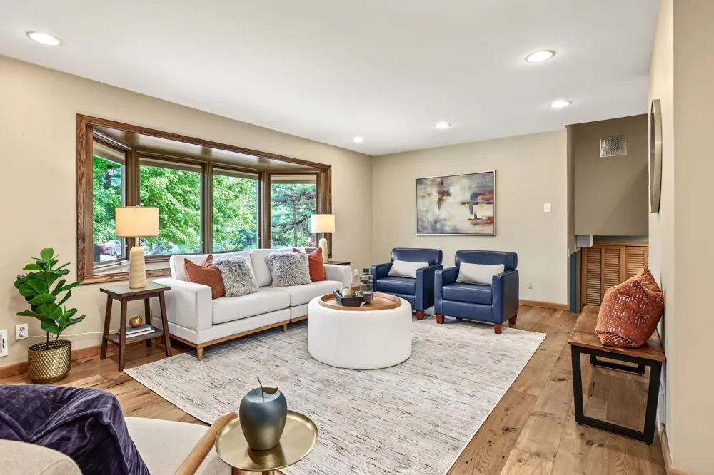 4717 Glenwood Avenue Golden Valley, MN 55422