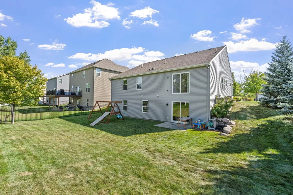 12722 Glenhurst Avenue Savage, MN 55378
