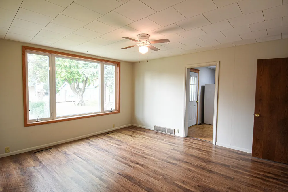 621 1st Street E Thief River Falls, MN 56701