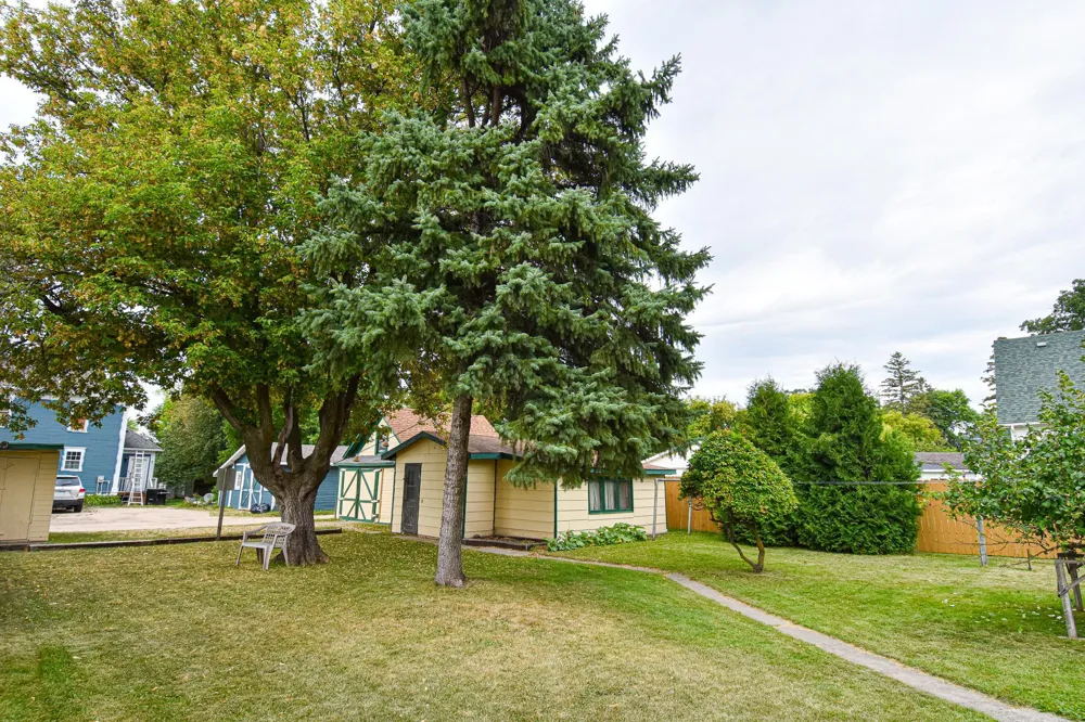 621 1st Street E Thief River Falls, MN 56701