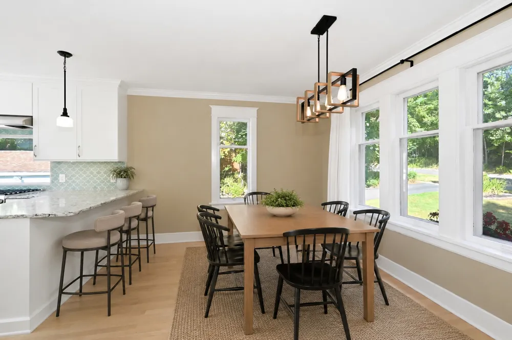 130 Laurie Street Duluth, MN 55803