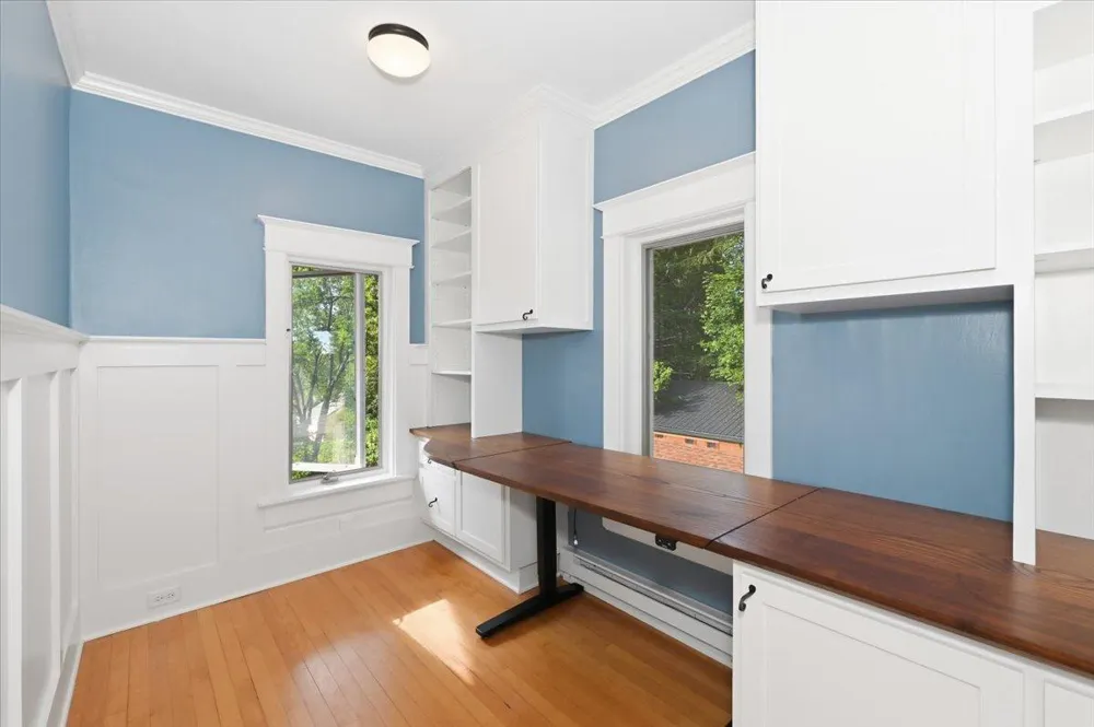 130 Laurie Street Duluth, MN 55803
