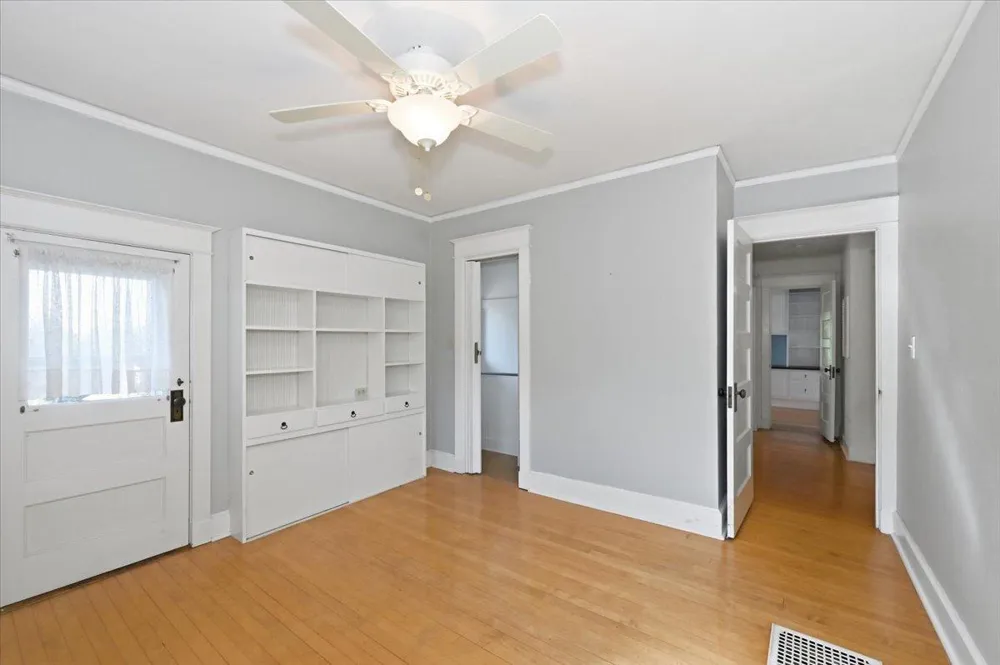 130 Laurie Street Duluth, MN 55803