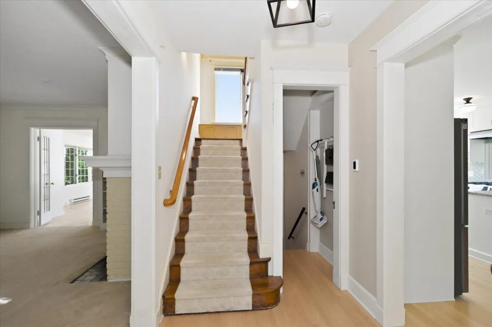 130 Laurie Street Duluth, MN 55803