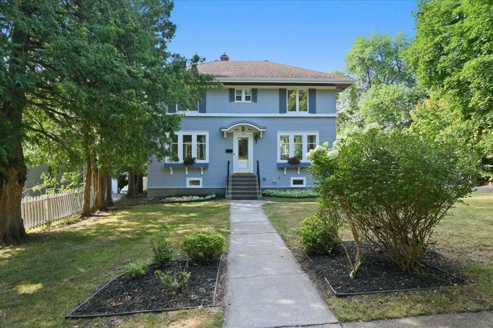 130 Laurie Street Duluth, MN 55803