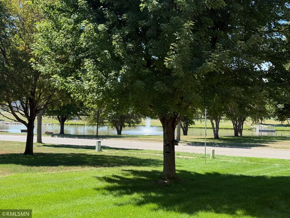 104 W Veterans Drive Luverne, MN 56156