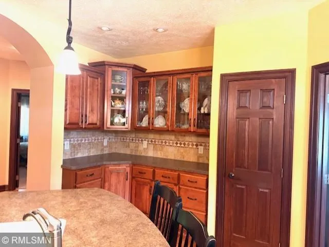 104 W Veterans Drive Luverne, MN 56156