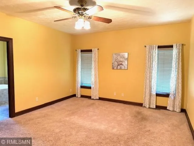 104 W Veterans Drive Luverne, MN 56156