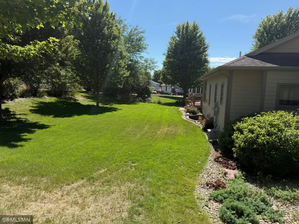 104 W Veterans Drive Luverne, MN 56156
