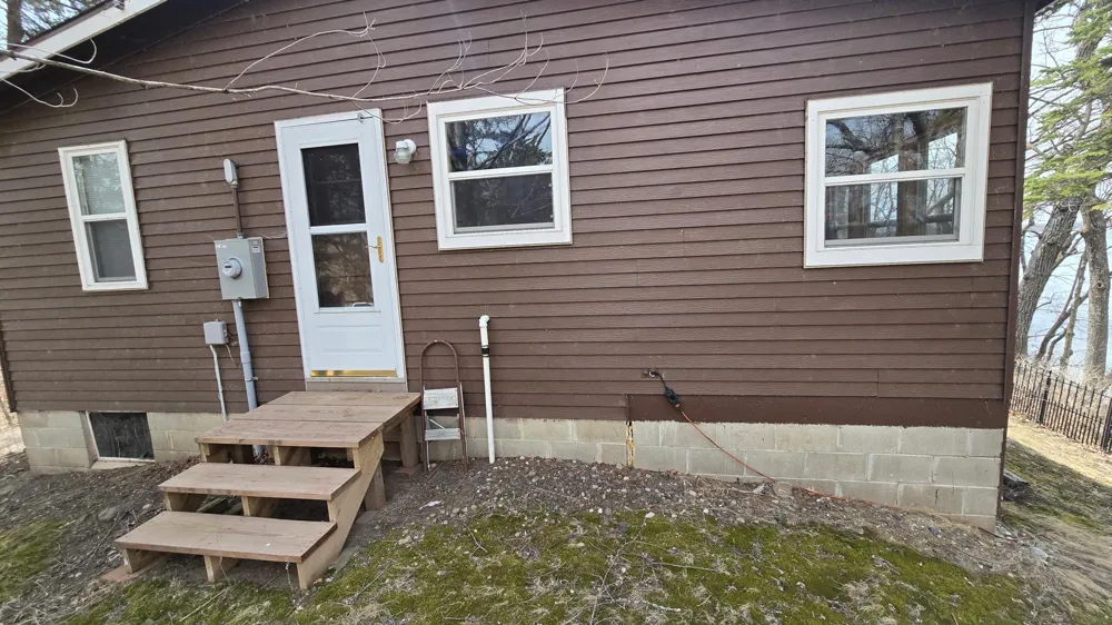 11305 Hollister Avenue NW Maple Lake, MN 55358