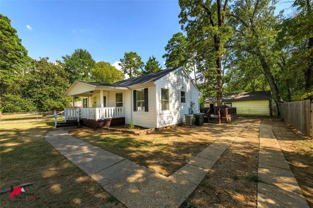 6239 S Lakeshore Drive Shreveport, LA 71119