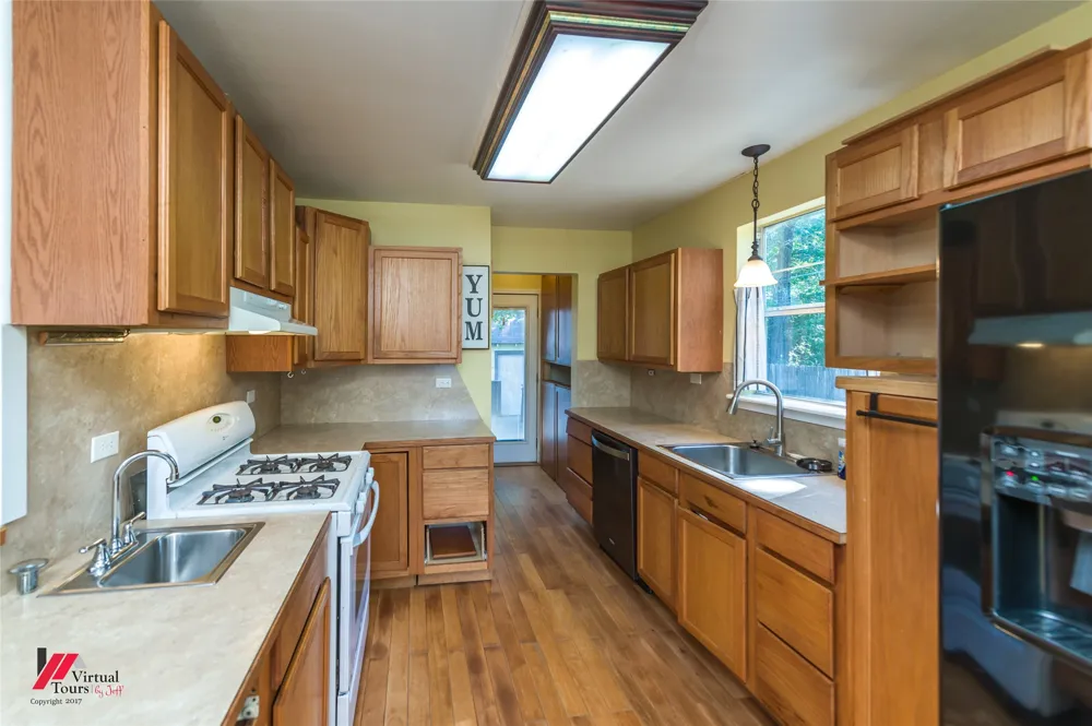 6239 S Lakeshore Drive Shreveport, LA 71119