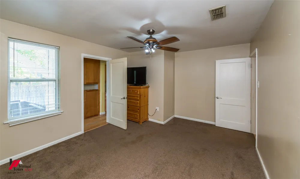 6239 S Lakeshore Drive Shreveport, LA 71119