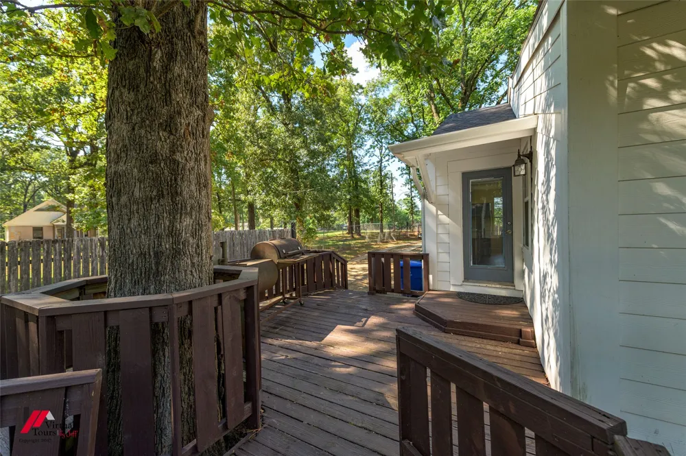 6239 S Lakeshore Drive Shreveport, LA 71119