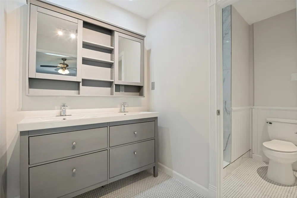 803 Hollywood Avenue Dallas, TX 75208